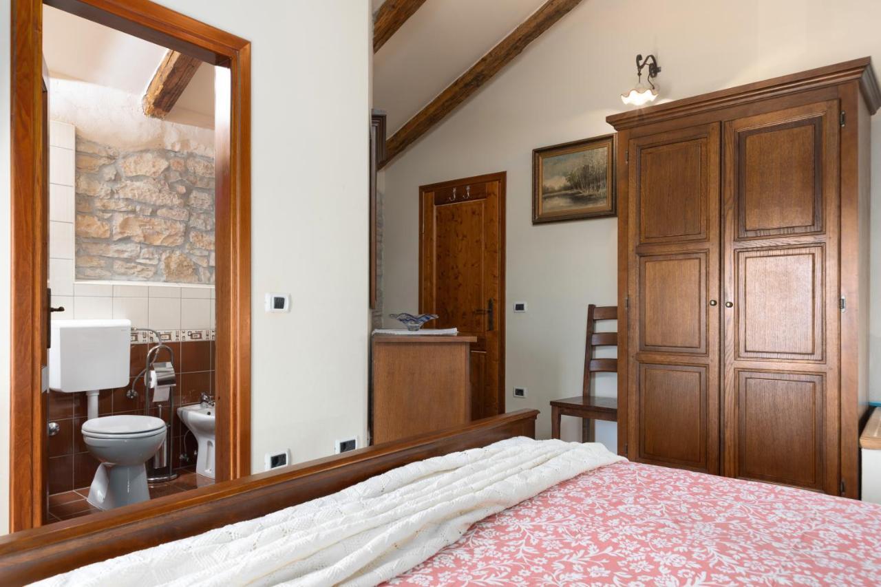 Villa Janko Sveti Lovreč Pazenatički Eksteriør bilde